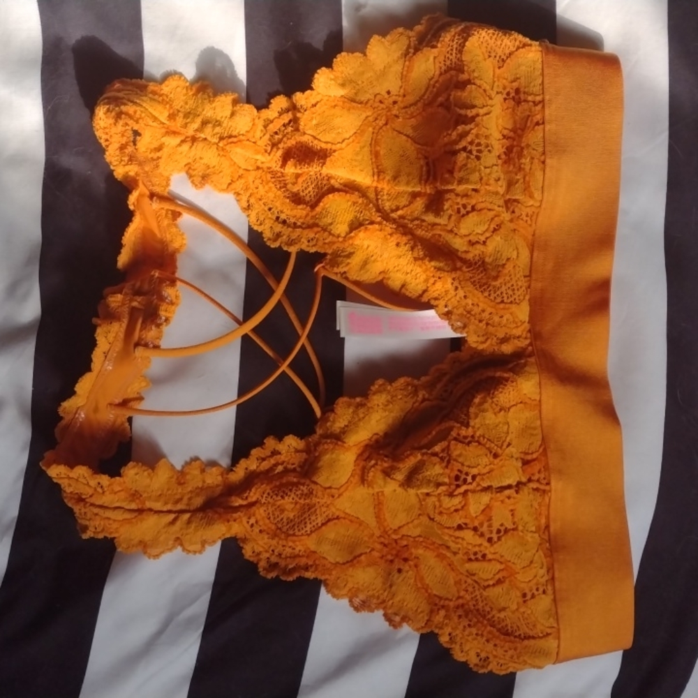 Victoria secret bralette size small
